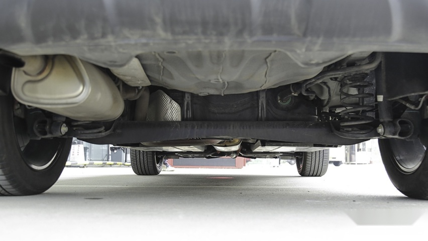 7.98万起！1.3T+6AT还带自动驾驶，全新名爵ZS上市
