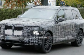 宝马全新一代X7最新谍照曝光，在国内卷得动众多9系SUV吗？