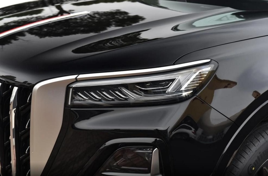 被低估的国产SUV，标配2.0T+8AT，参数比沃尔沃XC60吸睛