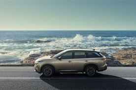 探陆PATHFINDER 6座大家庭旗舰SUV