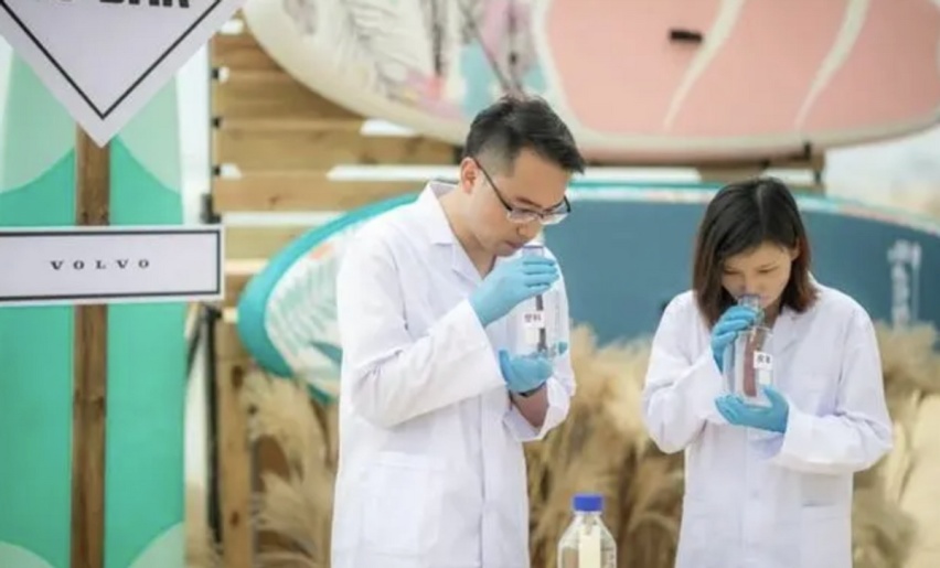 横扫暑期“驾恐”情绪，沃尔沃XC40纯电约你出发