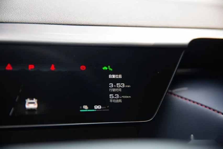 浅尝“加料”后的拿铁DHT-PHEV，油耗惊喜、细节让奶爸微笑