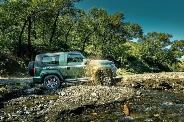 BJ40致敬2020版上市16.99万起