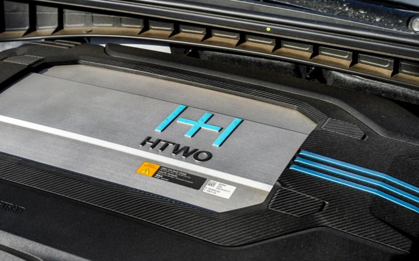实拍现代氢燃料新车NEXO，仅需5分钟加氢，国内版或年底上市？