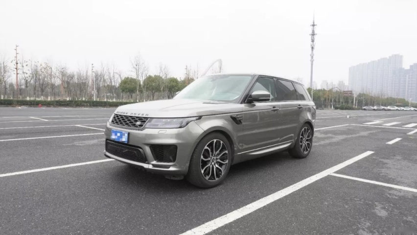 百万级运动SUV，百公里加速6.6秒，越野才是真正归宿