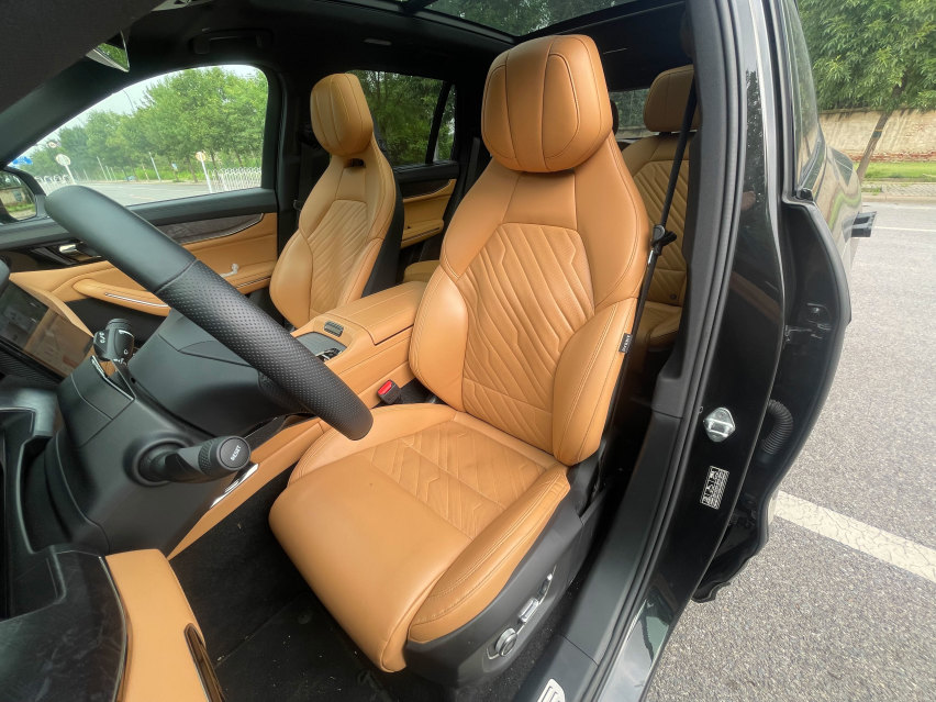 平替沃尔沃XC90？试驾领克09