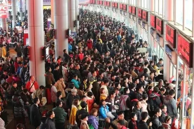 千万条新春归乡路，新宝骏这条最温暖靠谱