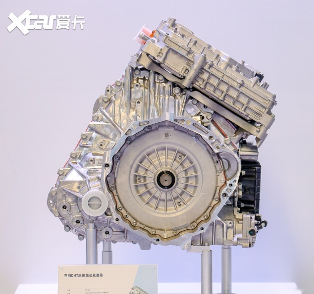 打开混动技术新格局!奇瑞超性能电混c-dm发动机及变速箱正式下线