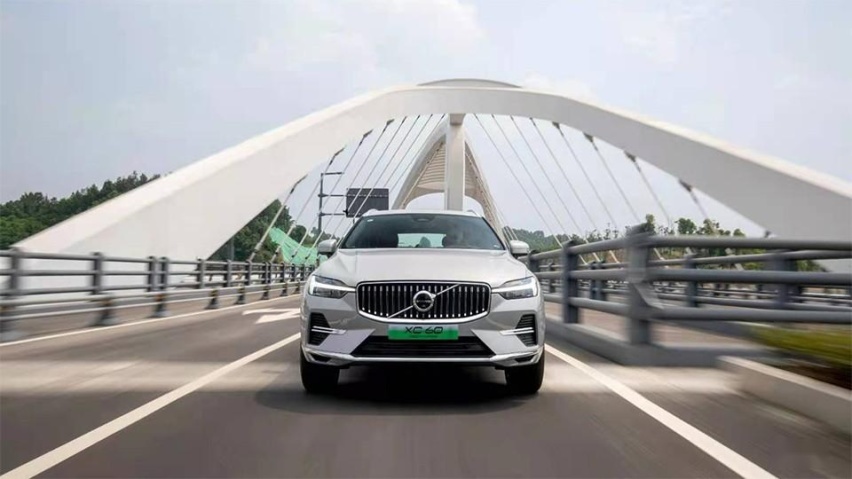 购置税减半，沃尔沃XC60是30万内，家用安全感最优之选？
