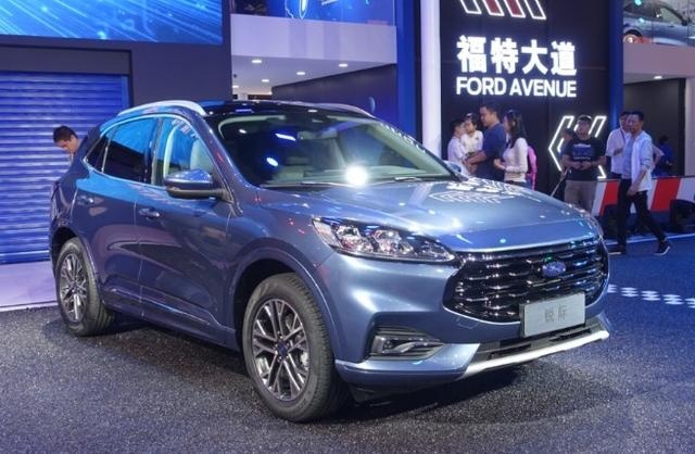 2.0T+8AT、7.5秒破百，还有四驱系统，能比过途观、CR-V吗？