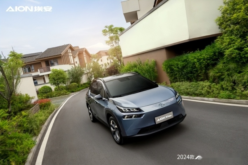 更有AI的家庭SUV，2024款AION V Plus上市15.99万