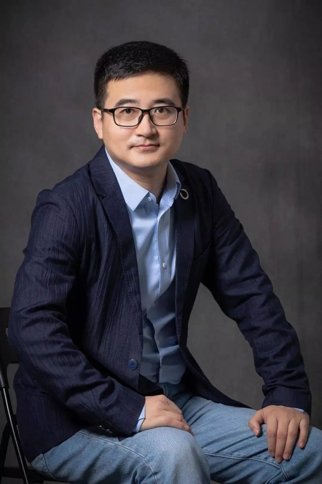 王传福缺乏将才，比亚迪人才基石不稳内斗严重?