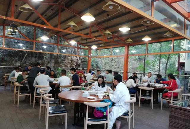 精彩缤纷，悦享生活 正能量缤越车友欢乐野温泉之旅