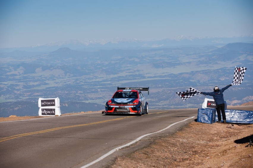 现代汽车N品牌刷新派克峰爬山赛速度纪录ION树立高性能电动汽车新标杆