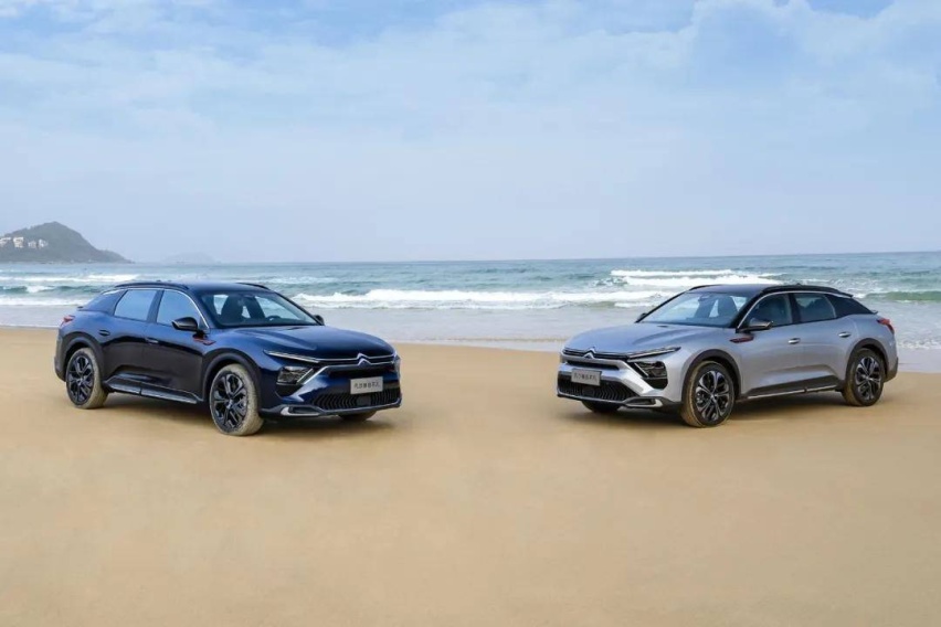 主推次顶配车型？新款凡尔赛C5 X上市，14.37万元起