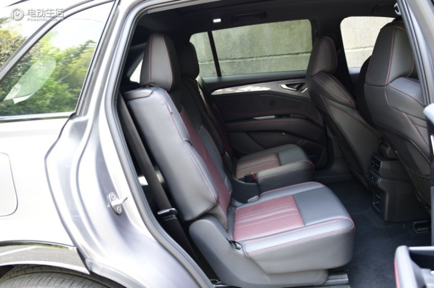 试驾Q5 e-tron 50 quattro！ 以用为主的豪华纯电SU