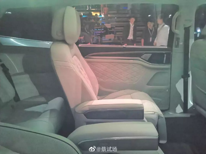 对标GL8！最懂中国的大众又出MPV，这款车能成功吗？