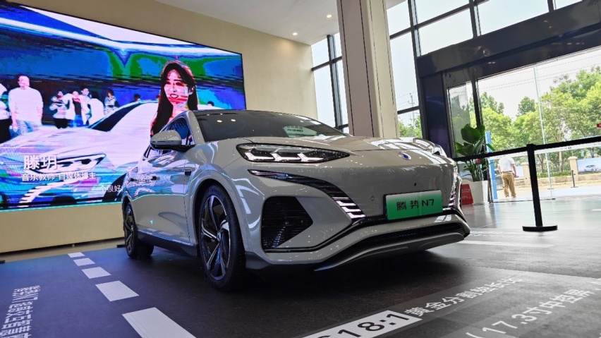 不只是颜值高 猎跑SUV腾势N7实拍体验 比亚迪的又一“炫技”之作？
