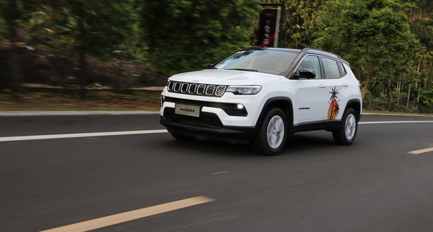 【鹏哥聊车】合资智能车联追上国产品牌？ 试驾Jeep新指南者