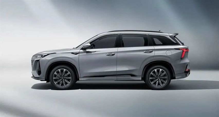 第三代长安CS75 PLUS 焕新进阶上市 起售12.49万