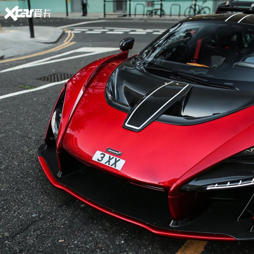 迈凯伦塞纳实车街拍 犀利运动的造型