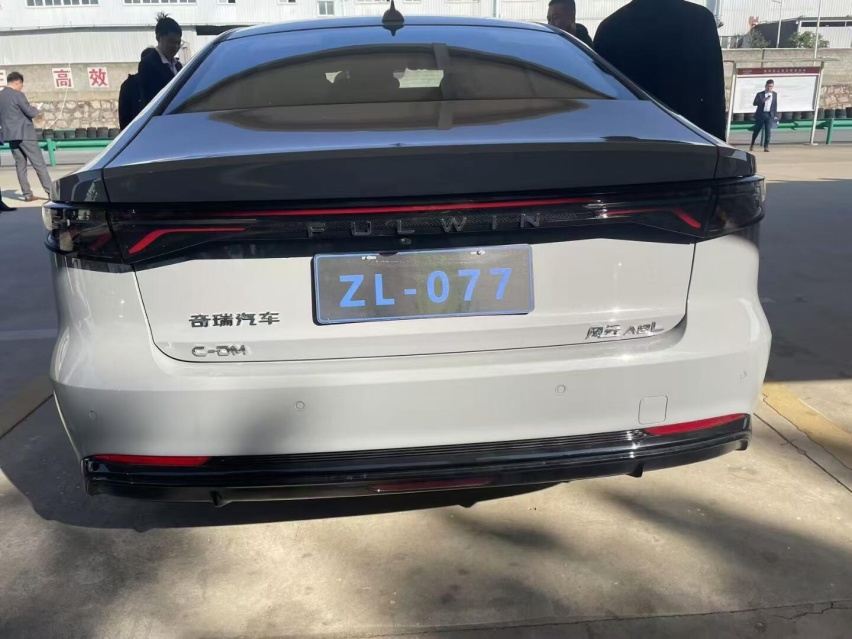 对标秦L！奇瑞风云A8L现身，长近4米8+中国结尾灯，油耗1.01L