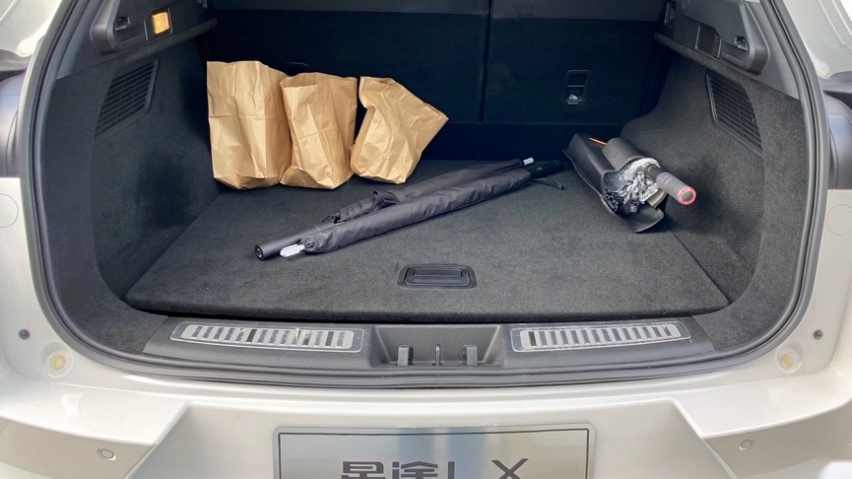 10万元也能选高端SUV,试驾星途LX 1.5T乘风破浪版