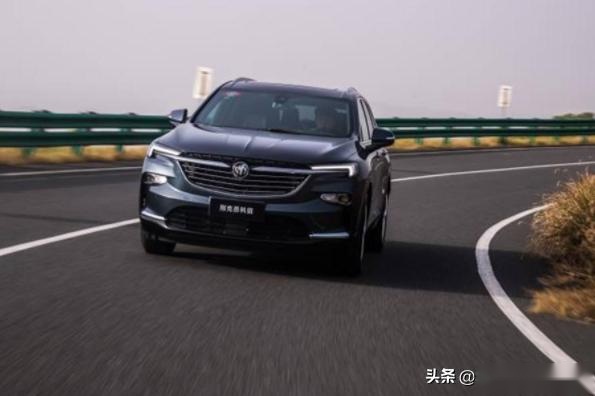 别克昂科旗外观霸气、内饰精致、动力强劲
