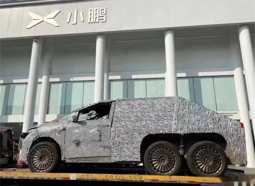 【E汽车】小鹏陆地航母谍照曝光