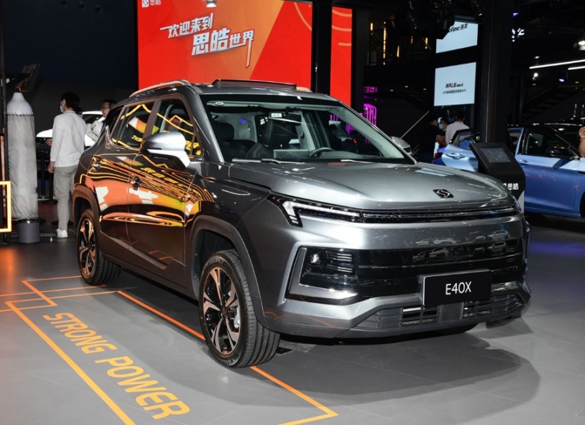 14万的纯电小型SUV，瞄准家用市场，续航仅420公里