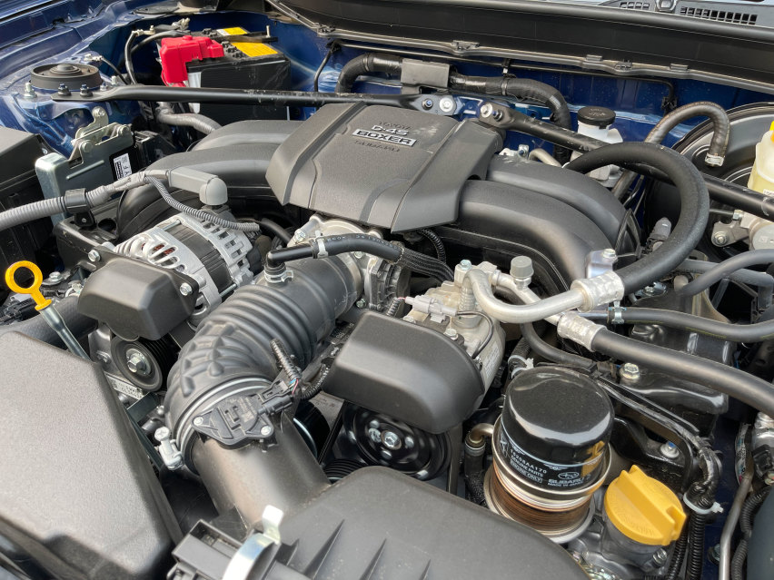 30万的手动挡“杂牌车” 试驾全新一代斯巴鲁BRZ