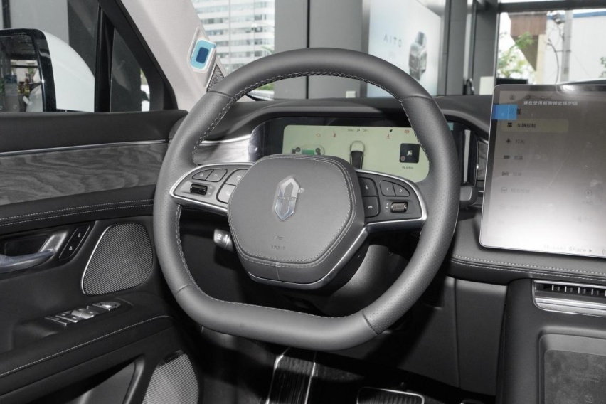 都是增程式SUV,零跑C11和问界M5,谁更有实力取代油车?