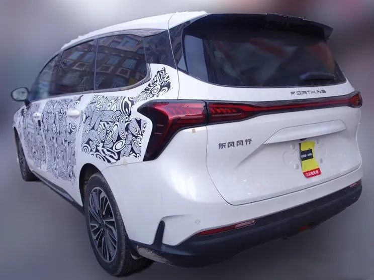 零跑2022款T03上市、AITO问界M5发布三天订单已破2000台…