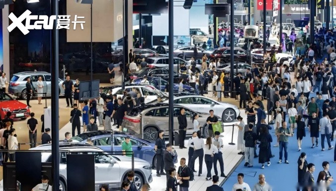 一周内30款新车扎堆上市！耐用品为何变为快消品？
