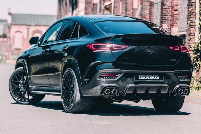 奔驰-巴博斯BRABUS 800官图发布 可生产800马力/3.4秒内