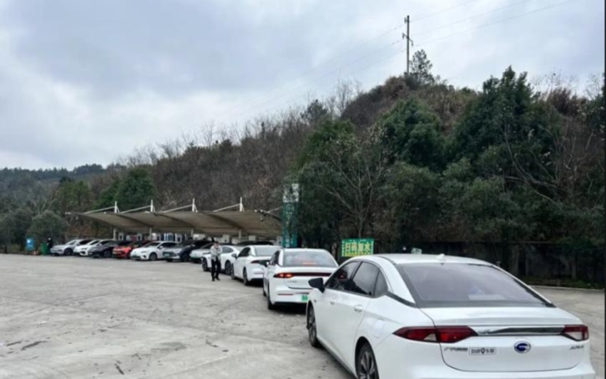 理想MEGA诟病不少 就说外形你会买吗？