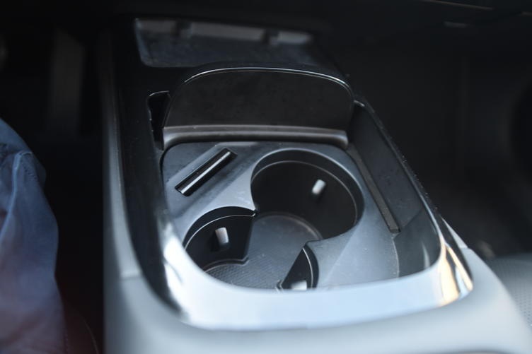 动力续航上能与特斯拉Model 3比肩的车型——小鹏P7