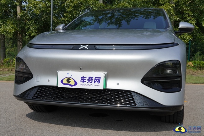 25万级智电王者 试驾小鹏G6 超智驾轿跑SUV