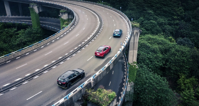 这或许是10万能买到最运动的SUV，百公里加速7.7秒