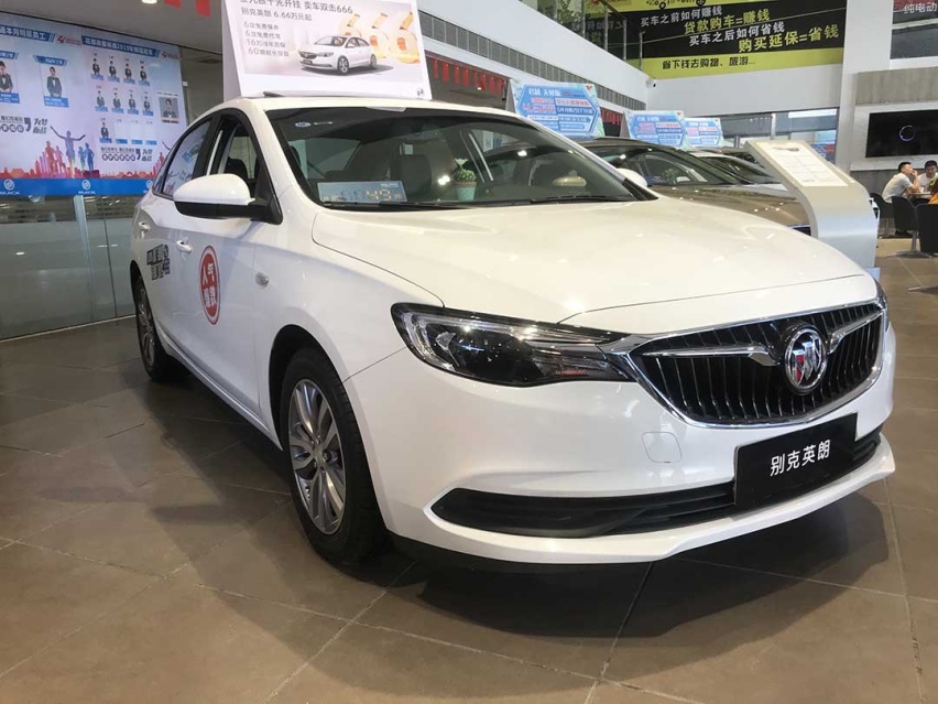 【到店暗访】动辄月销2万+，这些10万级家轿真有这么多人看？