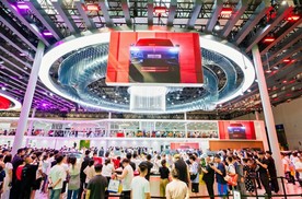 第七届一汽红旗嘉年华盛大启幕 好车+好价 “红”动汽车城
