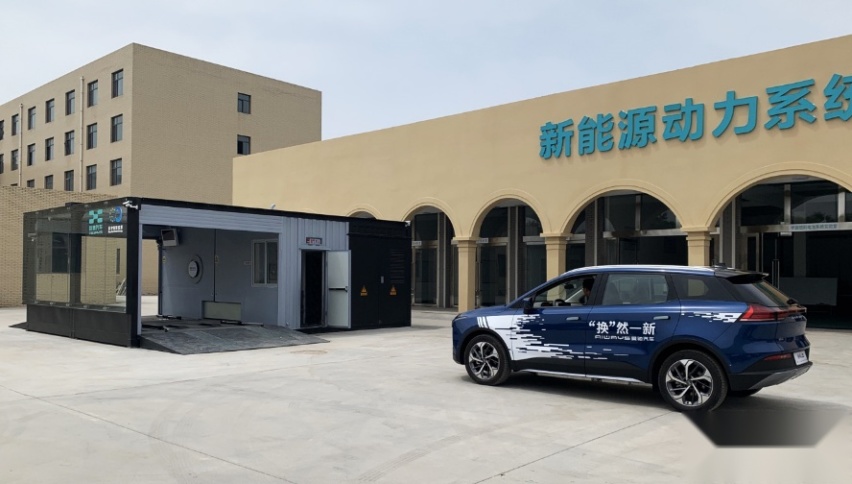 借“大风口”乘势而上 爱驰汽车首座换电站及U5换电车型投入试运营
