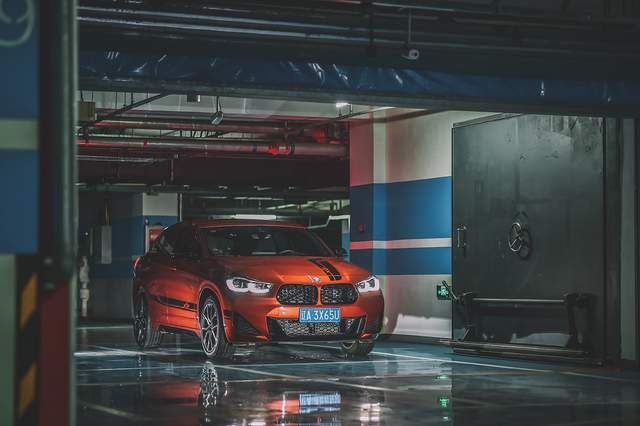 双倍个性，试驾新款BMW X2耀夜版