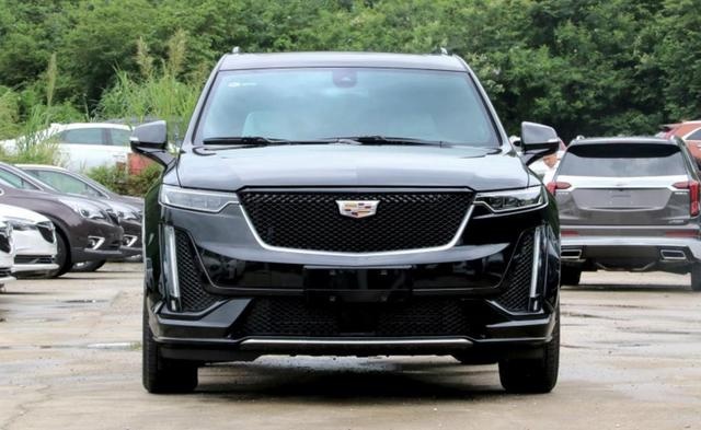 实惠好开的6座豪华SUV，40万出头的凯迪拉克XT6了解下？