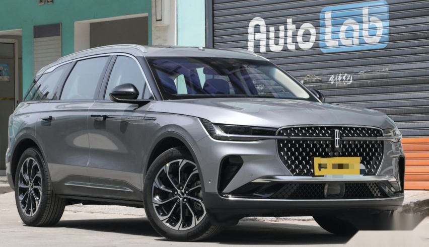 比拼SUV：林肯航海家对决沃尔沃XC60