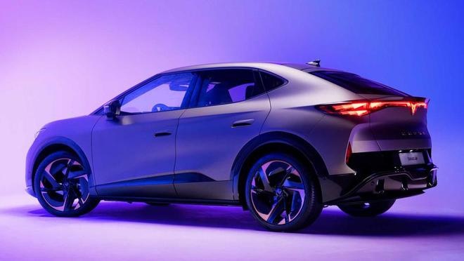 大众把纯电玩明白了 Cupra Tavascan轿跑SUV发布