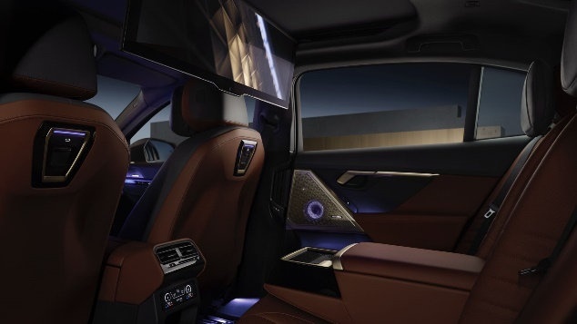 全新BMW 5系震撼上市，不论油电，树立智能豪华新标杆