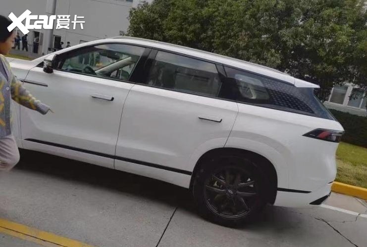奇瑞T26无伪谍照曝光，采用全新外观更霸气，内饰借鉴瑶光