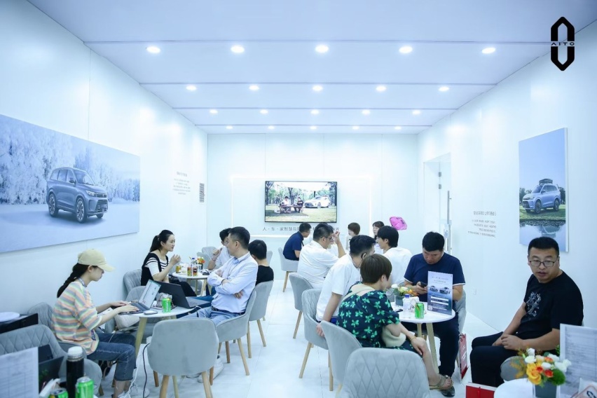 “智能驾驶天花板” 问界M5智驾版东北首展