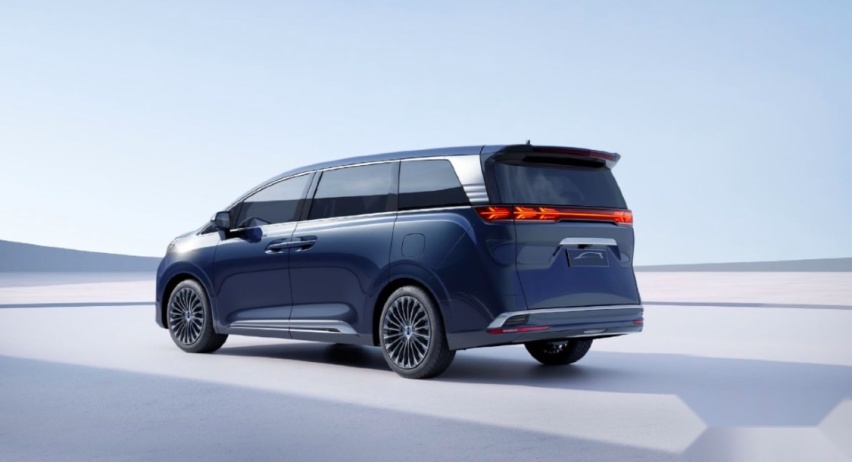 高端MPV“大乱斗”，这四款新车即将闪亮登场，尺寸全超埃尔法？